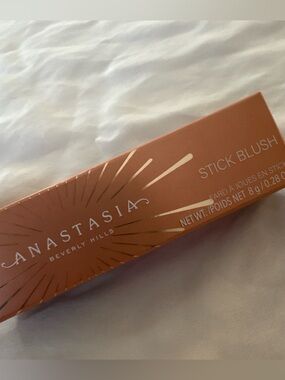 Anastasia Beverly Hills Blush Stick - Pink Dahlia